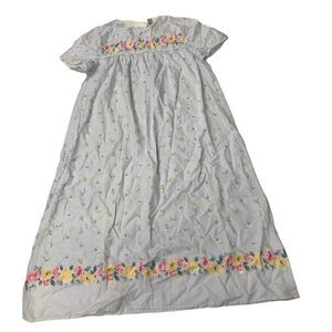 Vintage Floral Old Fashion Night Gown